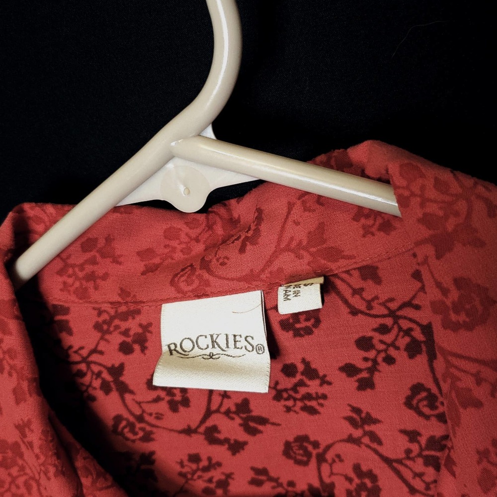 Rockies Red Floral Button-down Shirt size S - Picture 4 of 9